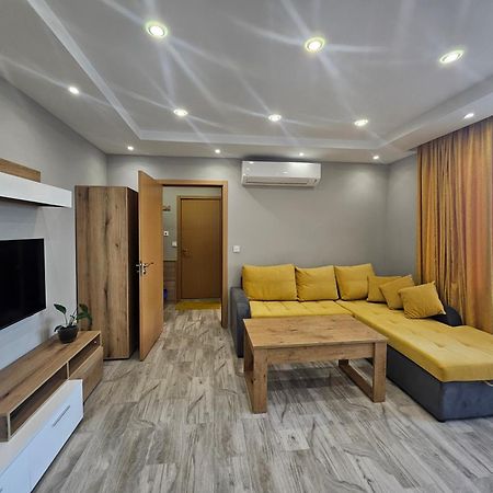 Apartment Plovdiv Buitenkant foto