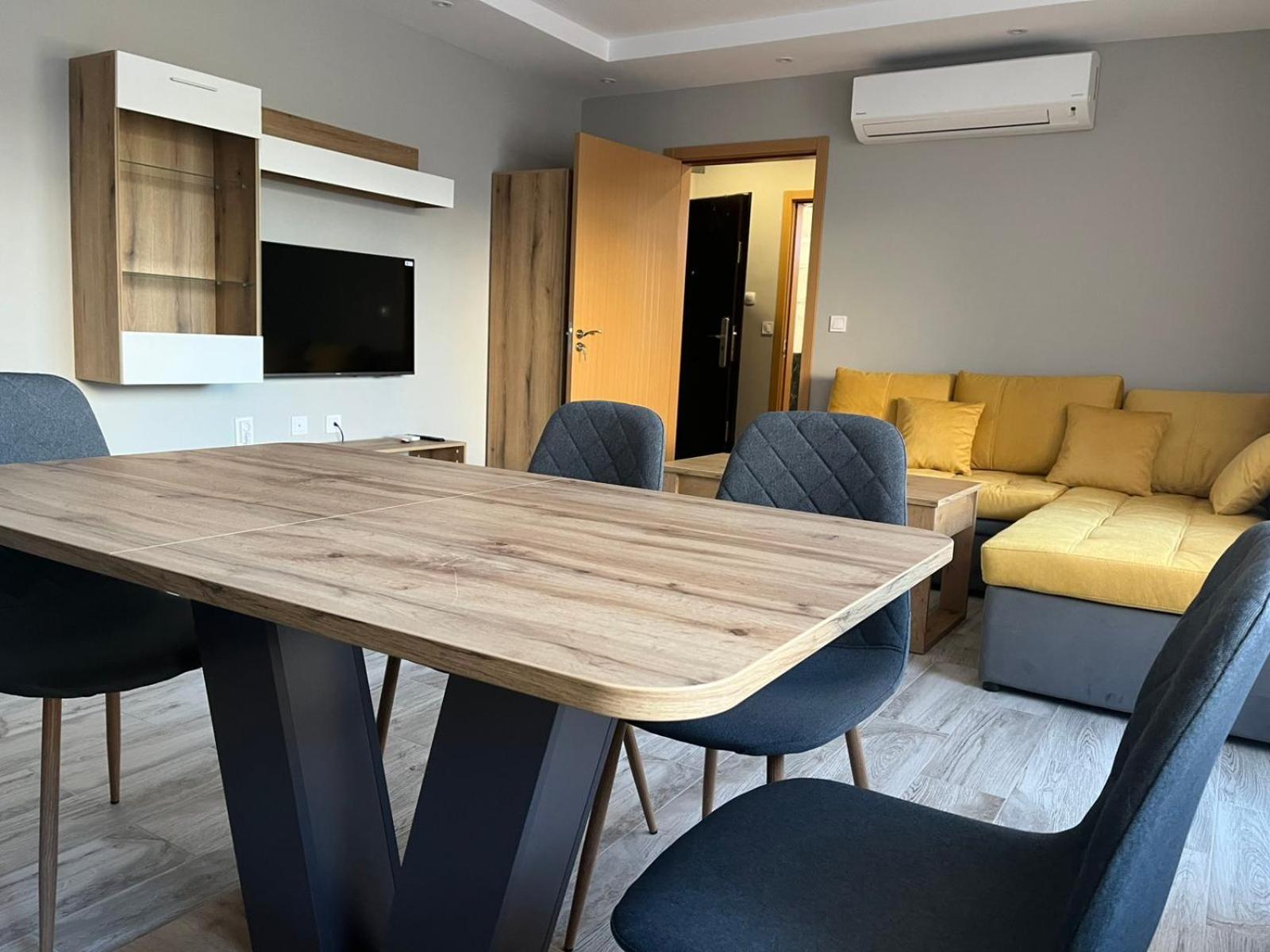 Apartment Plovdiv Buitenkant foto