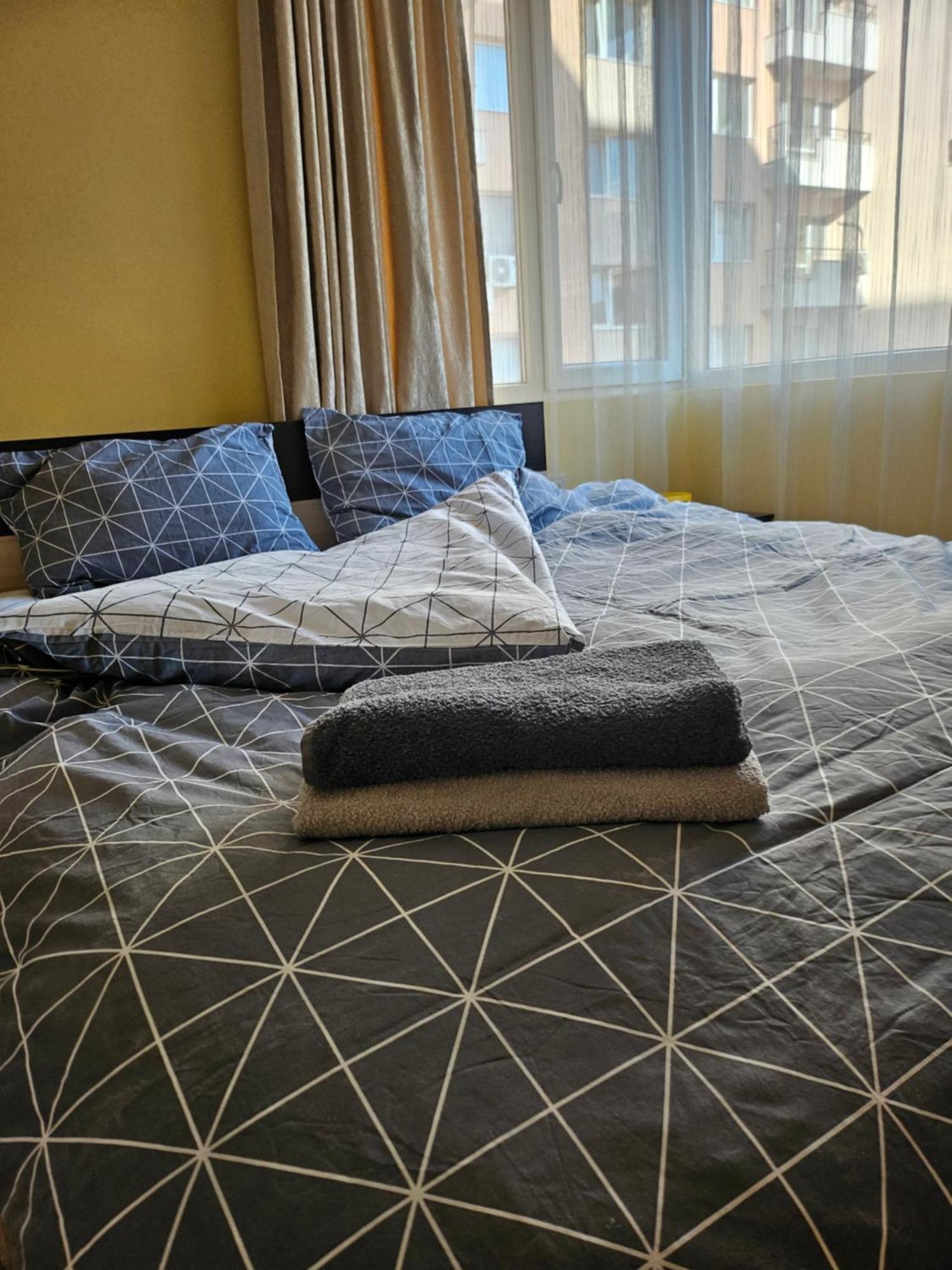 Apartment Plovdiv Buitenkant foto